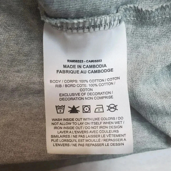 Nike Solo Swoosh Men XL Shirt Dark Grey Heather/White Embroidered Tee CV0559-063 - Picture 11 of 11